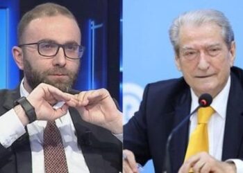 “Dashnorët” e Kushtetutës e përdorin ligjin themeltar të shtetit si letër higjienike