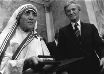 “Atdheu im mban emrin Shqipëri”, 44-vjetori i çmimit “Nobel” për Nënë Terezën
