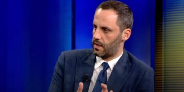 Goditje të tjera nga zbërthimi i bisedave në SKY & Enchro Chat? Lamallari: Çështje kohe