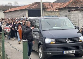 U vra në sy të fëmijëve, Liridona Ademaj prehet tashmë në fshatin e lindjes