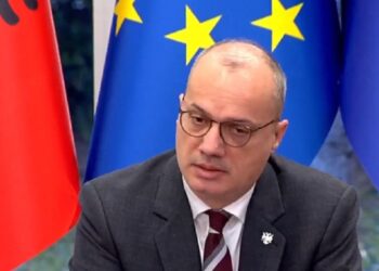 Çështja e detit me Greqinë, ministri Hasani: Presim autorizimin e Presidentit