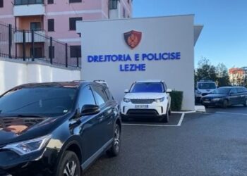 Snajperin gati për të vrarë, policia blindon Lezhën: Kërkohet 23-vjeçari i rrezikshëm