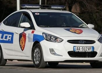 E pajisi me letra false që ta trafikonte për prostitutë në Belgjikë, arrestohet 29-vjeçari