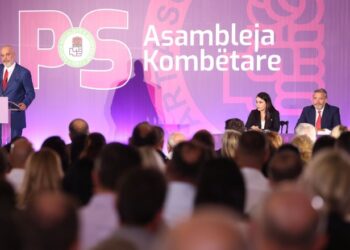 Lista/ Asambleja votëbeson emrat e rinj të sekretariatit të PS-së