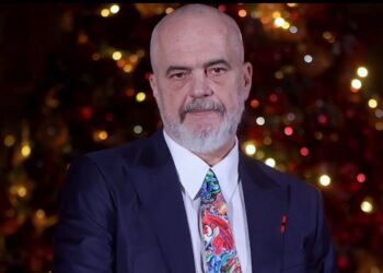 Kryeministri uron Vitin e Ri me Inteligjencën Artificiale: Unë jam Edi Rama dhe prapa më vjen historia…