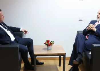 Bruksel/ Varhelyi takim me Ramën në Samitin BE-Ballkani Perëndimor: Diskutuam për hapat e Shqipërisë drejt BE-së