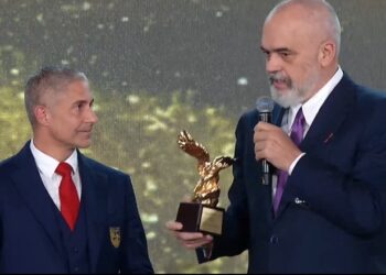 Rama zgjedh njeriun e vitit: Sylvinho, ka konsensus kombëtar