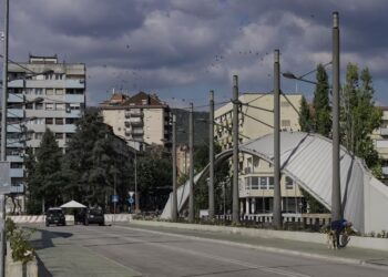 Serbia u drejtohet ndërkombëtarëve pasi një parcelë në veri iu dha Policisë së Kosovës