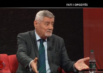 Shehi: Uroj që Berishës t’i ruhet dinjiteti, por të gjithë shefat kanë përfunduar me rrëzim të dhunshëm