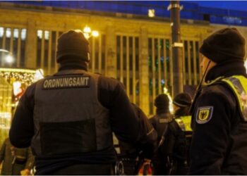 Përgjaken Krishtlindjet: Sherri për një këngë mes dy familjeve, përfundon në përplasje me thikë