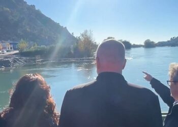 VIDEO/ Rama inspekton punimet e ndërtimit në hyrje të qytetit të Shkodrës
