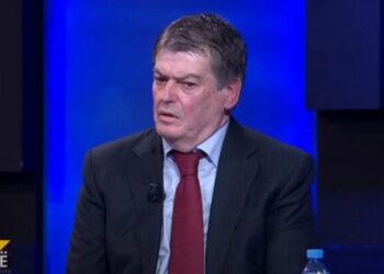 Berisha rikonfirmohet, Topi: Erdhi dita kur opozita të bëhet qesharake. Argita Malltezi, shtresë e mesme? Më duhet…!