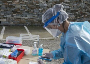 Greqi, shpërthimi i Covid-19 pritet të arrijë kulmin deri në fund të janarit