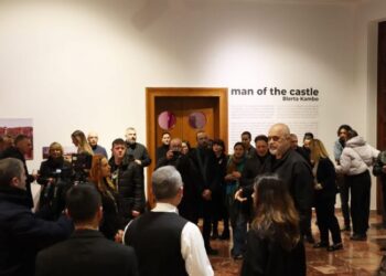 Kështjella, referenca te filmit Barbie dhe roza si forcë kundër patriarkatit