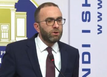 Begaj dekretoi ligjin për Komisionet Hetimore, Bardhi: Humbi shansin të jetë mbi palët, akt anti-kushtetues