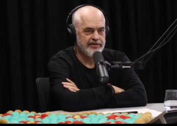 Panairi i turizmit në Madrid/ Shqipëria destinacion turistik dhe në stendat e Argjentinës e Kilit! Rama: Po zbulohen dhe malet tona