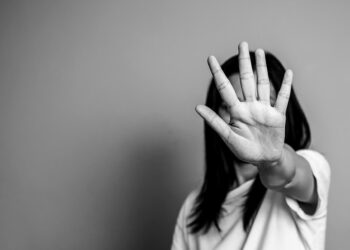 Bullizmi në rrjet, Shqipëria pa një ligj që monitoron mediat sociale