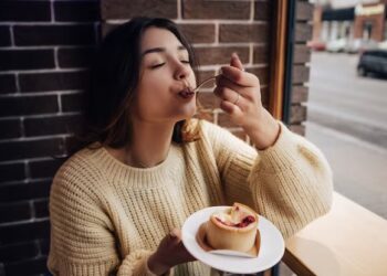 Çfarë ndodh me trupin e njeriut nëse nuk e konsumon sheqerin për një javë!?