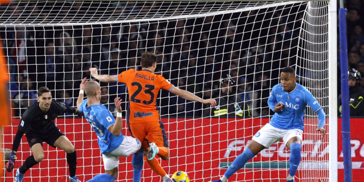 Soccer Football - Serie A - Napoli v Inter Milan - Stadio Diego Armando Maradona, Naples, Italy - December 3, 2023 Inter Milan's Nicolo Barella scores their second goal REUTERS/Ciro De Luca