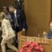 VIDEO/ Meloni ndërpret konferencën live, vrapon drejt tualetit e sikletosur