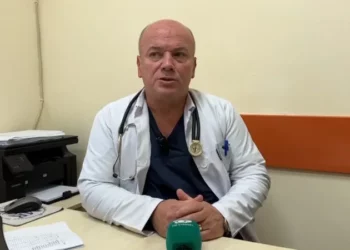 Si është gjendja e shqiptarëve të dhunuar në Mal të Zi, flet mjeku i spitalit të Shkodrës: U bënë ekzaminimet përkatëse
