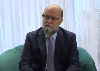 Shqipëria i kërkon Kosovës të themelojë Asociacionin: SHBA ka dalë garant
