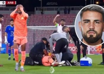 Momente paniku në Katar, futbollisti shembet përtokë pësoi krizë epileptike gjatë ndeshjes