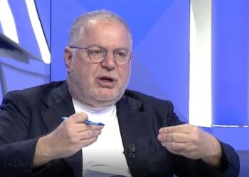 Baton Haxhiu: Gabimi më i madh do të ishte të fusësh në burg Berishën, këtë njeri e duan martir