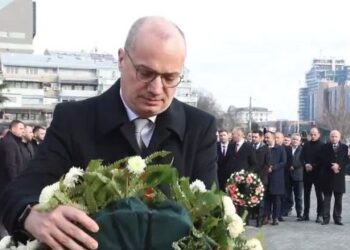 556 vjetori i vdekjes së Heroit Kombëtar, Hasani në Shkup me krerët politikë shqiptarë: ‘Bashkimi bën fuqinë’, porosia e madhe e Skënderbeut