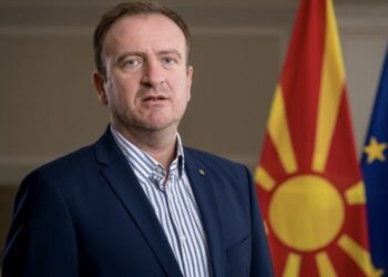 Arben Taravari nis “fshesën” te Aleanca për Shqiptarët, plan i fshehtë për të ndryshuar listën e deputetëve
