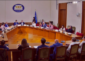 Emrat/ Reforma zgjedhore: Kush janë 3 deputetët e PD zyrtare që konfirmuan pjesëmarrjen në mbledhjen e komisionit