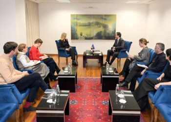 Kurti takon Von Cramonin, flasin për zgjedhjet evropiane