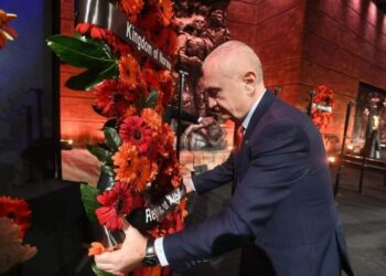 Holokausti, Meta: Të angazhohemi që të tilla gjenocide, akte çnjerëzore, të mos përsëriten kurrë!