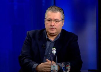 Minxhozi: Presidenti i ka pritur këta zotërinjtë që kërkojnë dialog dhe nuk janë paraqitur. Janë nisur të…!