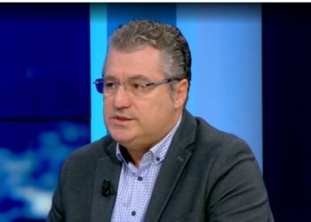 Minxhozi: Sjellja e Bashës, recetë për humbje votash. Nëse futet në ‘luftën’ mes PS dhe Rithemelimit, asgjesohet politikisht