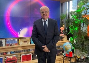 Kush flirton? Ngjela: Vajza që është inteligjente, që ka bisedë dhe shikim erotik, ajo bën dashuri