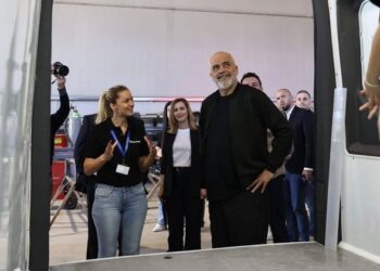 Pas Chat GPT të Mira Muratit, Rama zbulon bashkëpunimin me një tjetër shqiptare: Do prodhojmë makina për shtetin