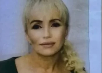 “Motrën s’e vrau TikTok-u, por bashkëshorti”, pretendon vëllai i 41-vjeçares që u vetëvra: