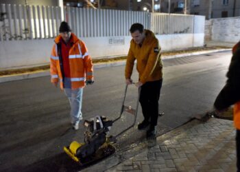 Asfaltohet rruga te Njësia 7, Veliaj: Ambicia jonë ta bëjmë Tiranën qytetin më të zhvilluar të Ballkanit