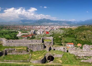 “Mos e humbisni këtë destinacion”, ‘Lonely Planet’ sugjeron Shkodrën për 2024