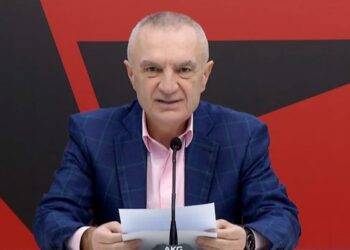 Berisha në arrest shtëpie/ Meta: E përshëndeta para disa ditësh, po përndiqet politikisht nga Rama