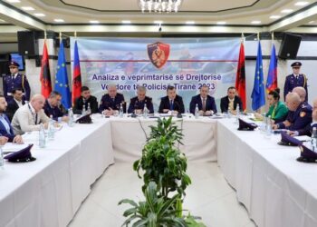 Ministri Balla kritika shefave të drejtorisë së policisë Tiranë: Zbardhni vrasjet…!