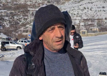 “I gjetëm brenda në dëborë”, flet banori që u erdhi në ndihmë turistëve në Malin e Korabit