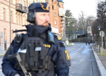 Kryeministri suedez e dënon tentativën e sulmit kundër Ambasadës së Izraelit