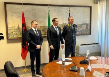 Kreu i Doganave takime në Romë, rinis bashkëpunimi Itali–Shqipëri