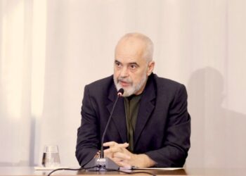 Në Ditën Ndërkombëtare të Arsimit, Rama: Shpallim 2024-ën, Vitin e Gjuhës Shqipe