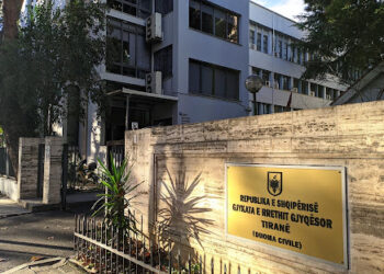 Emrat/ U arrestuan në kuadër të operacionit “Tempulli 2”, Gjykata e Tiranës cakton masën e sigurisë për 48 të arrestuarit