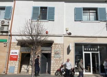 Aida Demi u shkarkua 4 ditë më parë, emërohet drejtori i ri i Kadastrës në Sarandë! Lirohen nga detyra dhe 5 punonjës të ASHK