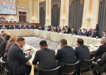 Anëtarët e Kongresit: SHBA duhet të mbështesë Ballkanin Perëndimor, përballë ndikimit të Rusisë dhe Kinës