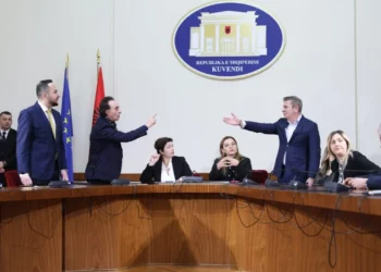 Pritet të mblidhet sërish fizikisht Komisioni i Reformës Zgjedhore! Sekretaria: Konfirmoni pjesëmarrjen